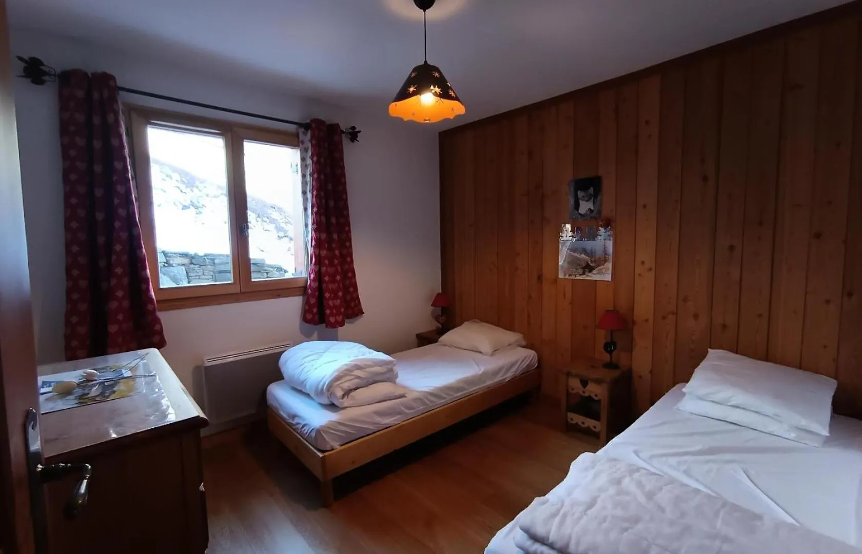 Chalet Du Bois De Suffin N 10 - Superbe Appartement, Tout Confort, 6 Personnes, Grande Terrasse, Jardinet, Plein Sud Mae-8254 Montgenevre Apartment